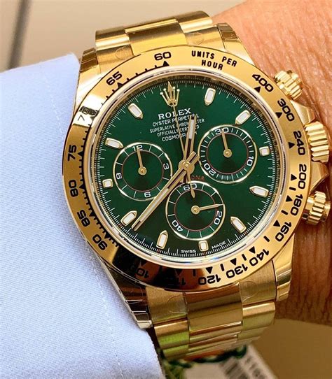 rolex daytona gold green dial|rolex daytona 116508 price.